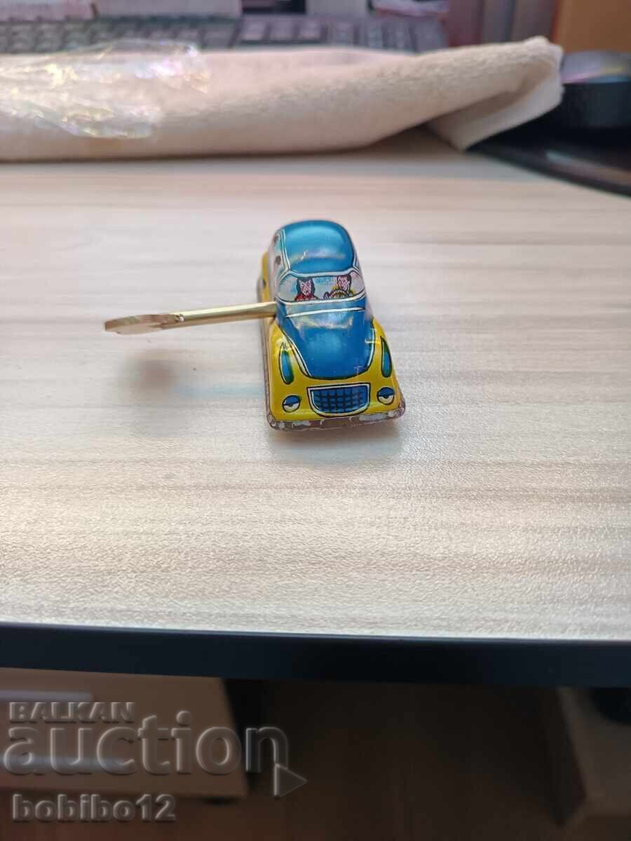 Παλιό τενεκέ. καροτσάκι με τιμή 30.00 BGN | € 15.34 Παλιό τενεκέ. καροτσάκι με τιμή 30.00 BGN | € 15.34