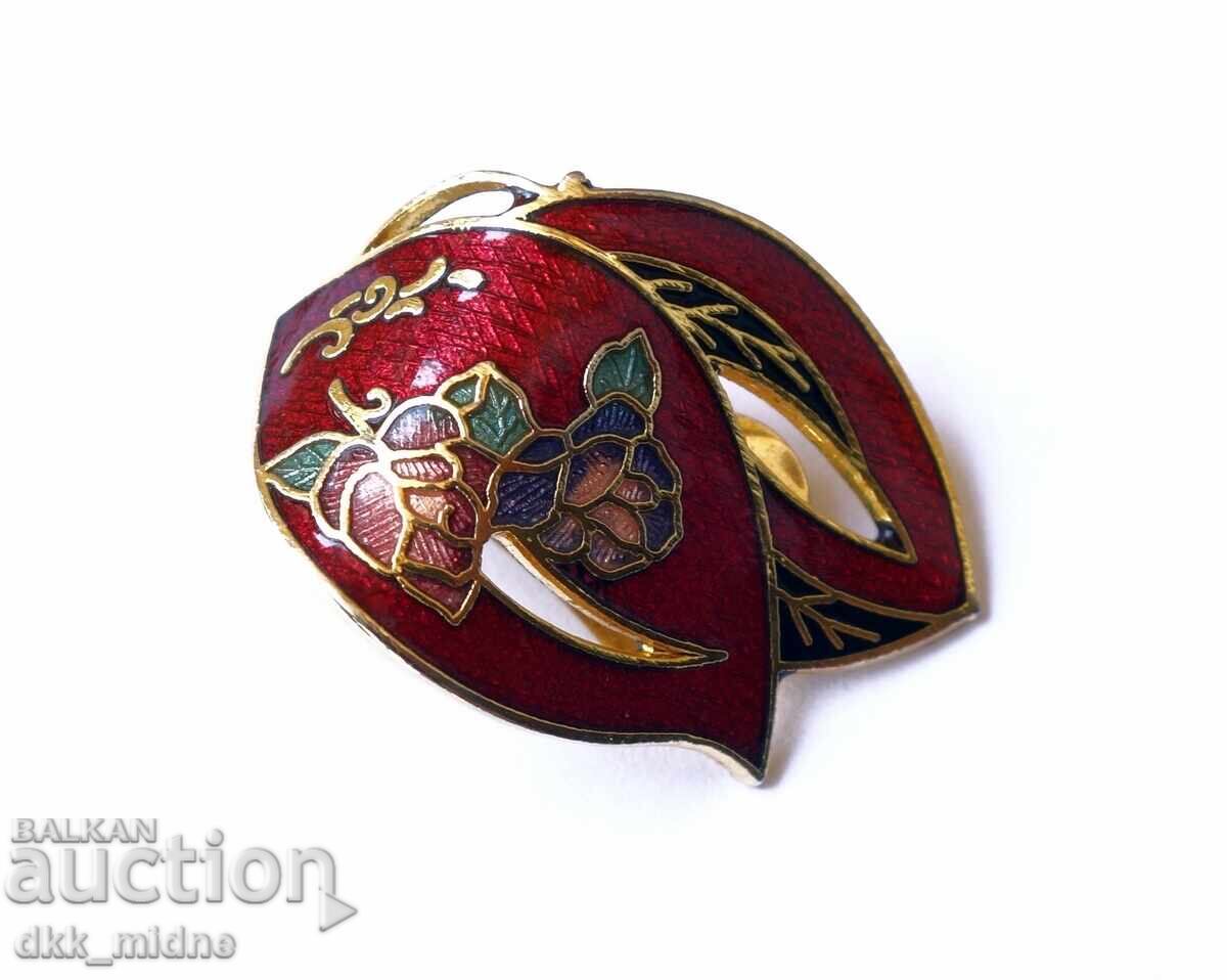 Brooch - for ladies Brooch - for ladies