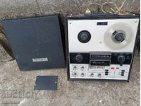 Old reel-to-reel tape recorder Jupiter 202