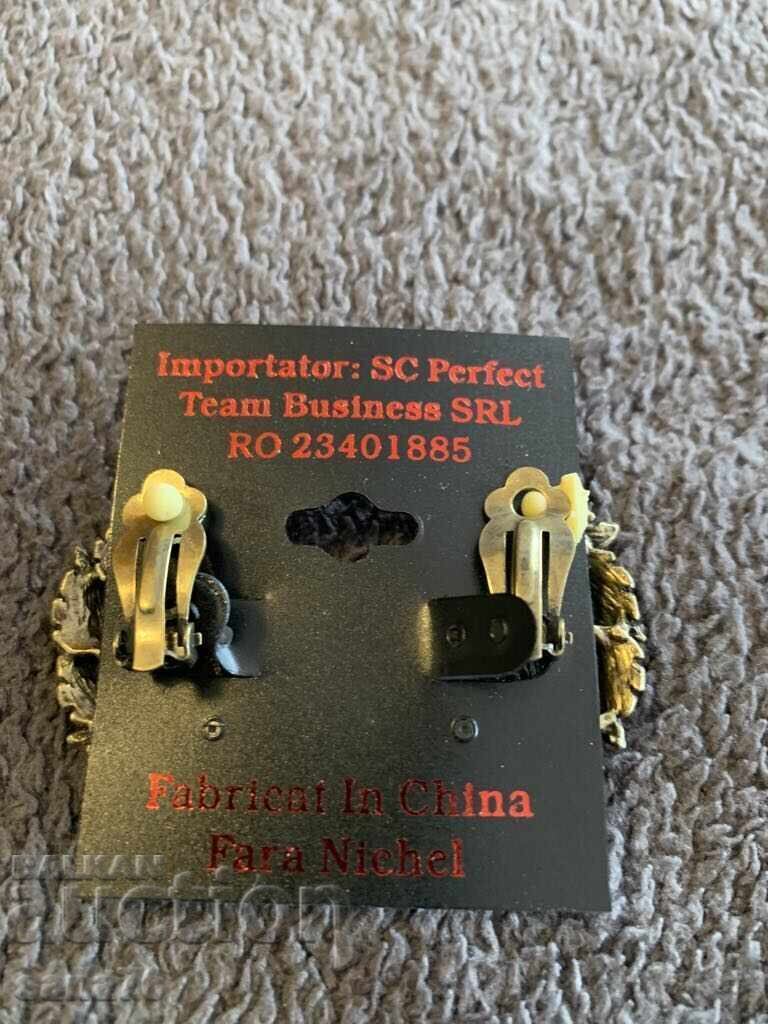 Beautiful new women's earrings-3 with price 4.00 BGN | € 2.05 Beautiful new women's earrings-3 with price 4.00 BGN | € 2.05