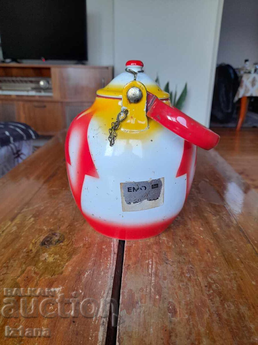 Delivery of Old enamel teapot Delivery of Old enamel teapot