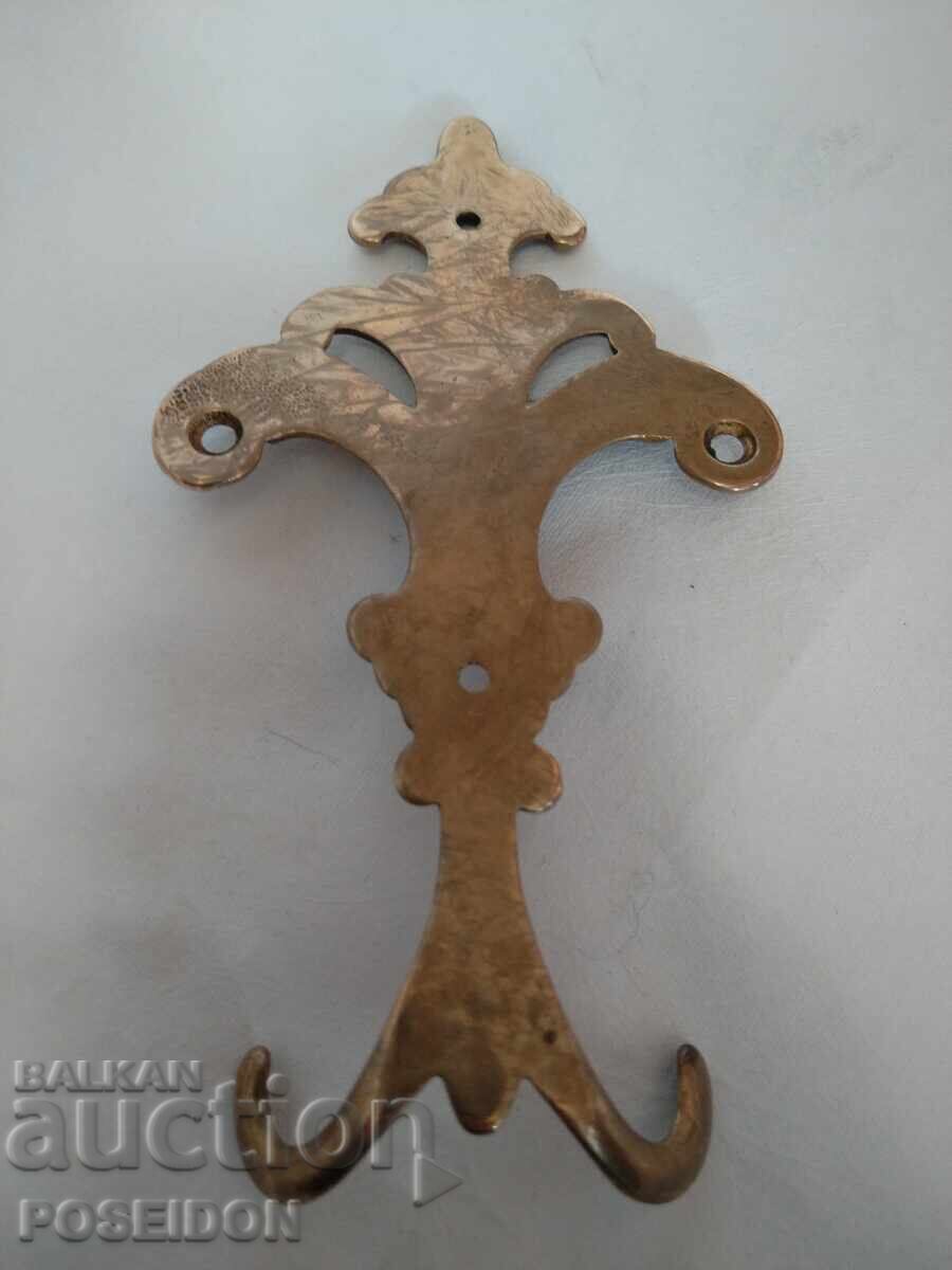 ЗАКАЧАЛКА с цена 55.00 лв. | € 28.12 ЗАКАЧАЛКА с цена 55.00 лв. | € 28.12