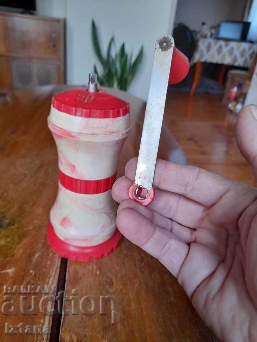 Auction  Old coffee grinder, grinder, coffee grinder