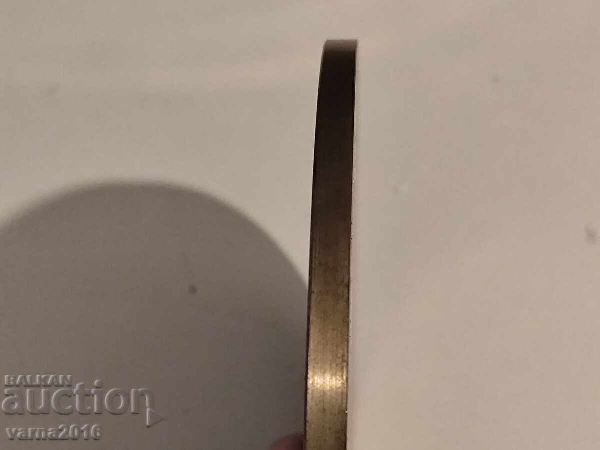 Παράδοση Πινακίδα Κιέβου Ναυπηγείου και Επισκευαστικού Εργοστασίου Παράδοση Πινακίδα Κιέβου Ναυπηγείου και Επισκευαστικού Εργοστασίου