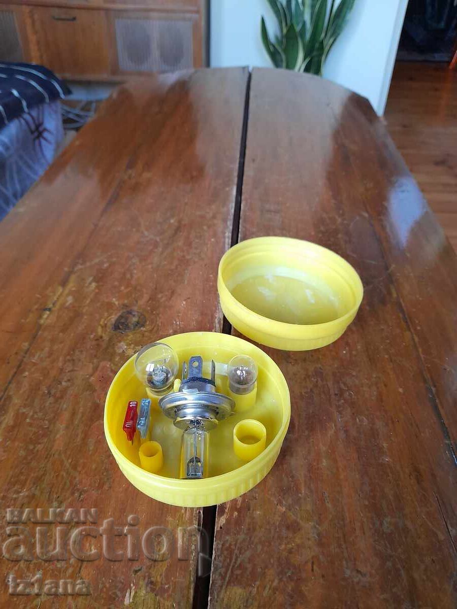 Old box for spare car bulbs with price 16.00 BGN | € 8.18 Old box for spare car bulbs with price 16.00 BGN | € 8.18