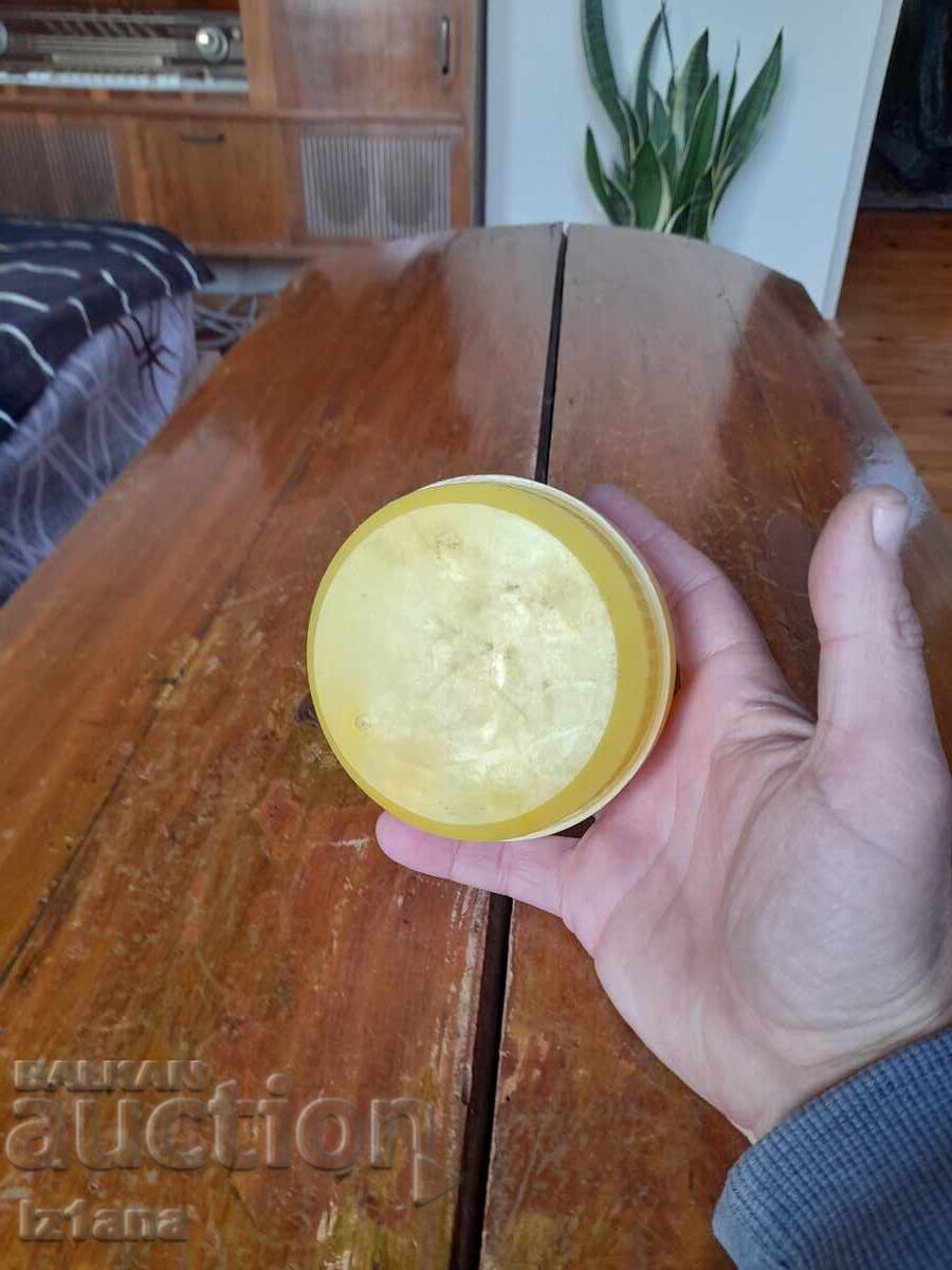 Delivery of Old box for spare car bulbs Delivery of Old box for spare car bulbs