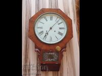 American wall clock WORKING