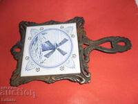 Ρετρό βάση, πιάτο για ζεστά πιάτα