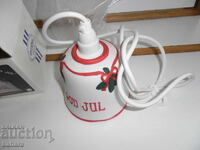 Lampa frumoasa suspendata