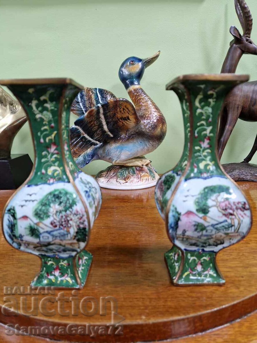Pair of rare antique Chinese Cloisonne vases - Markings with price 229.00 BGN | € 117.09 Pair of rare antique Chinese Cloisonne vases - Markings with price 229.00 BGN | € 117.09