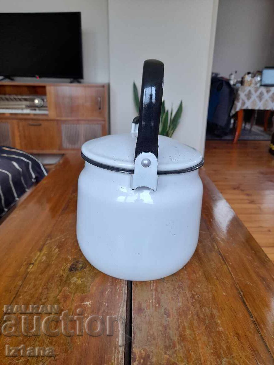 Delivery of Old enamel teapot Delivery of Old enamel teapot