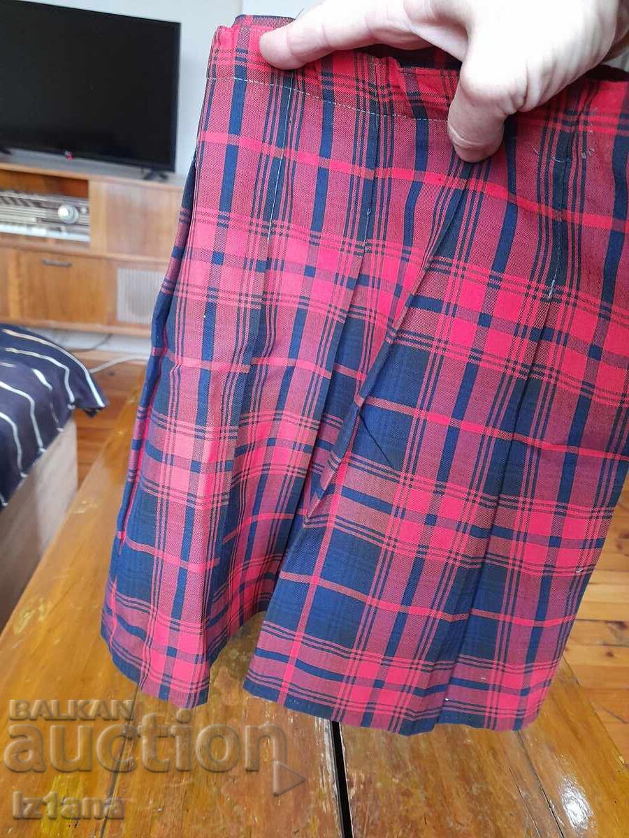 Licitație Fusta plisata pentru copii vechi, fusta