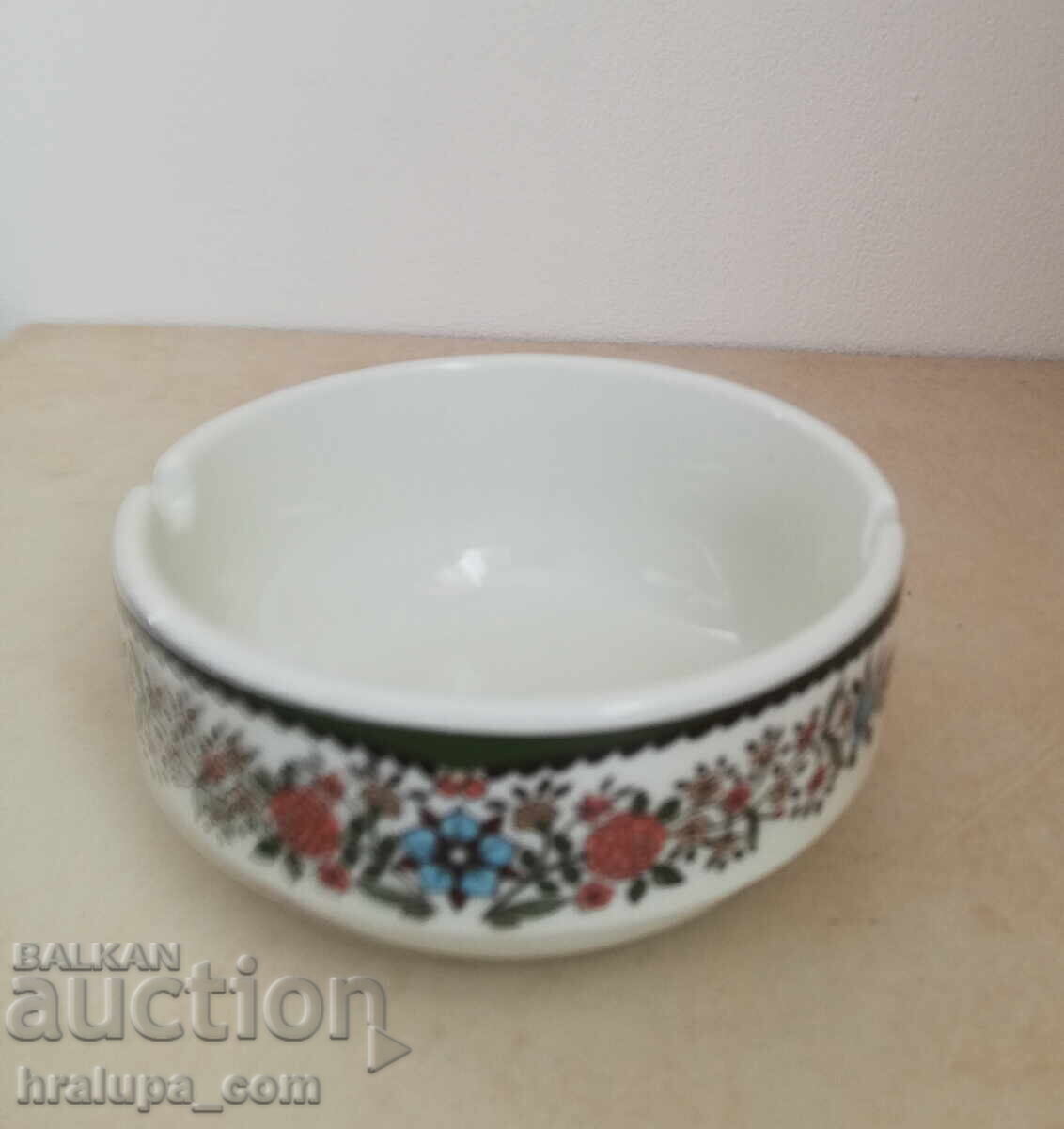 Δημοπρασία Τασάκι πορσελάνης Bauscher Weiden Βαυαρία Γερμανία Δημοπρασία Τασάκι πορσελάνης Bauscher Weiden Βαυαρία Γερμανία