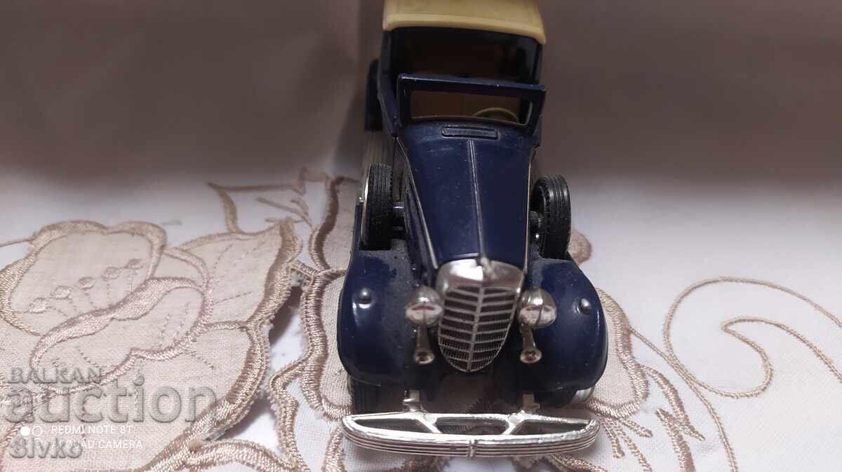 CADILLAC V16 1933 car with price 24.99 BGN | € 12.78 CADILLAC V16 1933 car with price 24.99 BGN | € 12.78