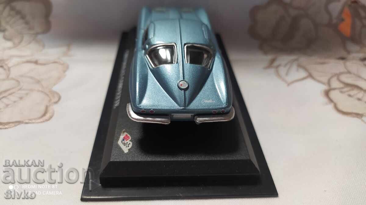 Delivery of CHEVROLET CORVETTE stroller Delivery of CHEVROLET CORVETTE stroller