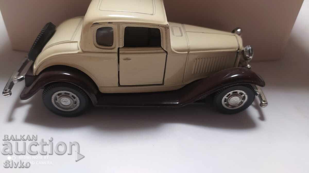 Delivery of FORD COUPE stroller Delivery of FORD COUPE stroller