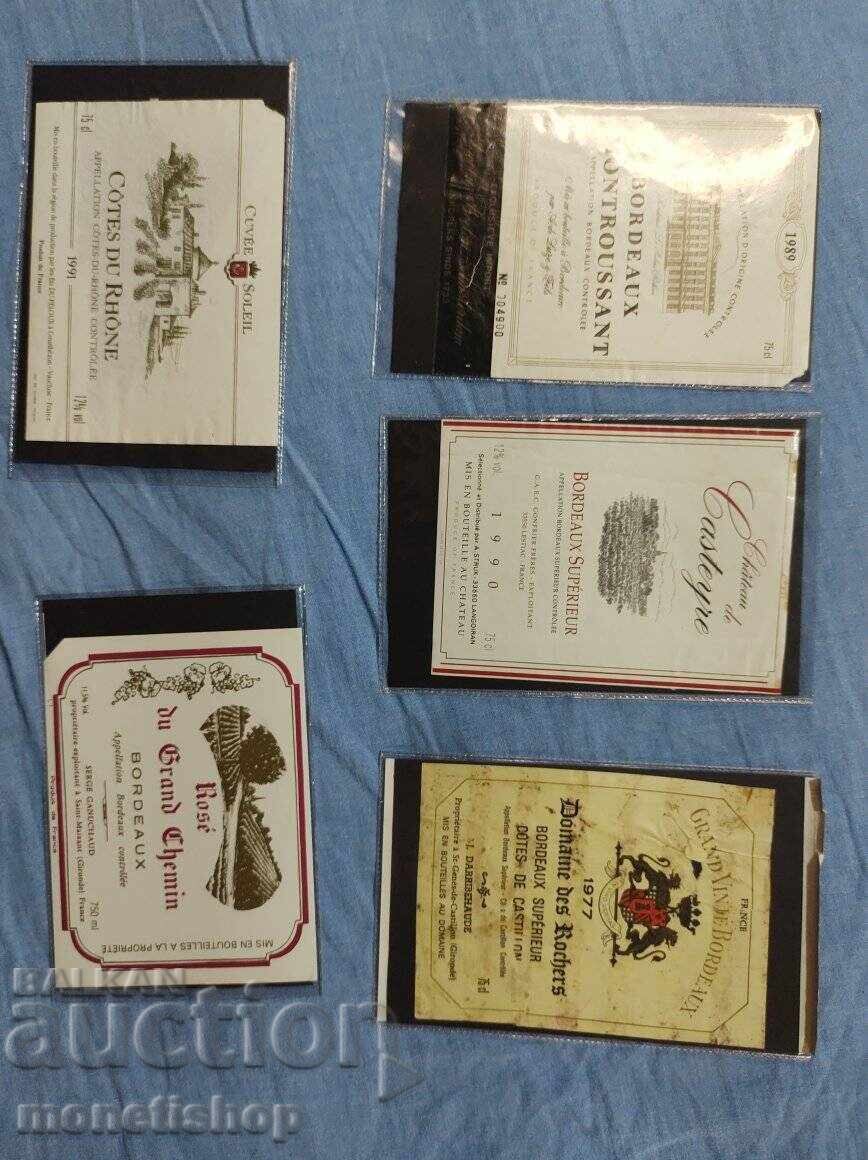 We offer a large collection of wine and champagne labels