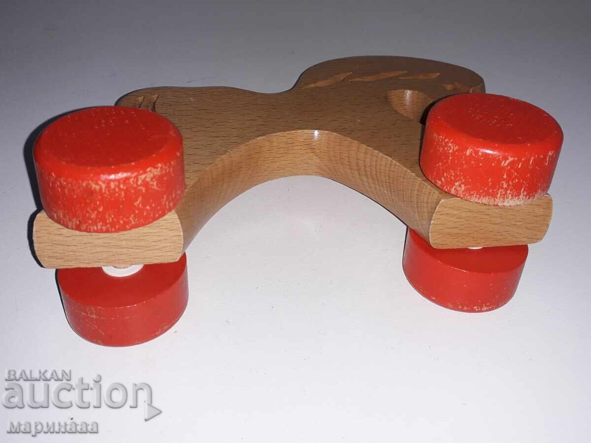 OLD HORSE. SOLID WOOD - 6 OLD HORSE. SOLID WOOD - 6