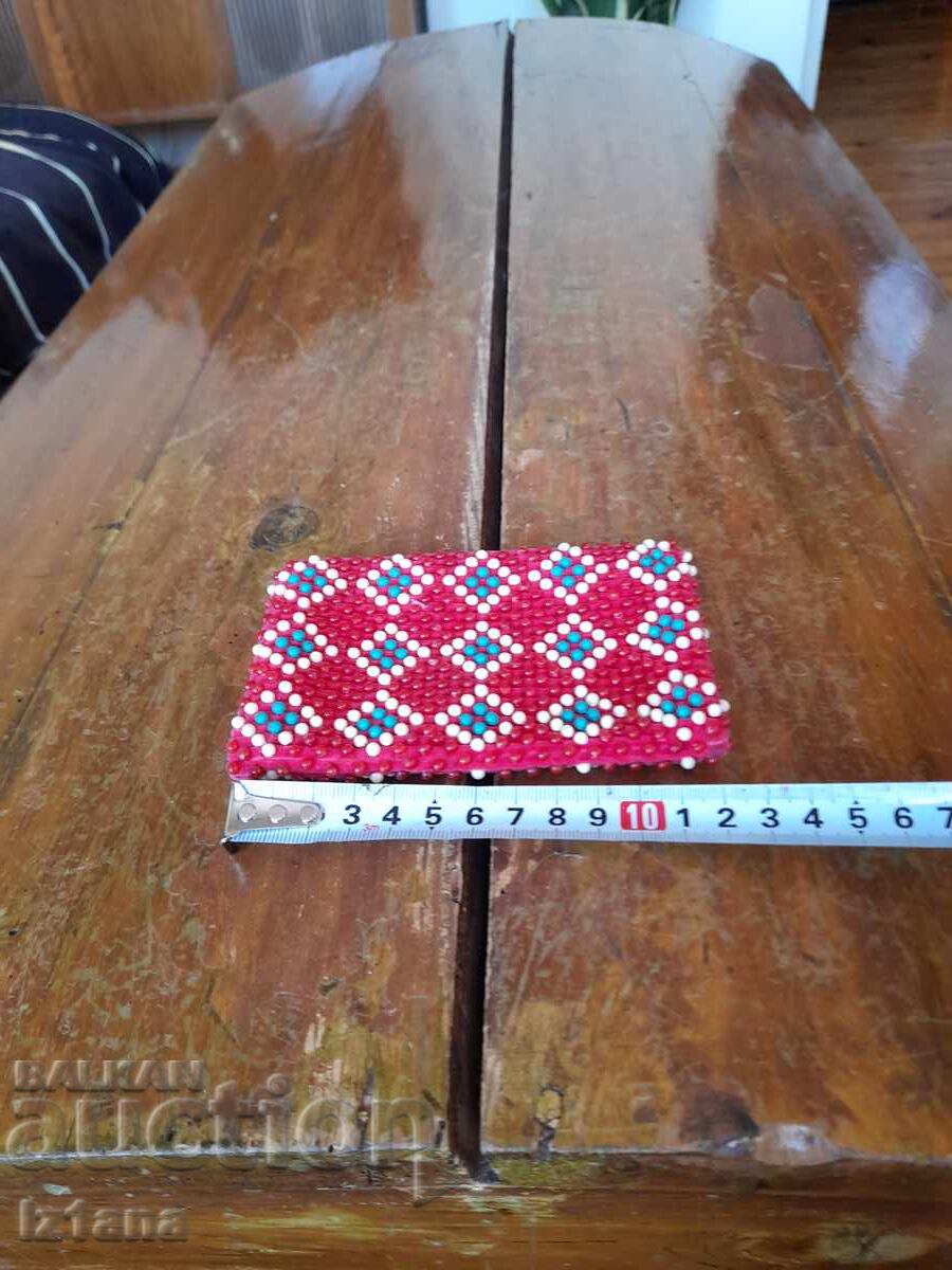 Old beaded purse with price 22.00 BGN | € 11.25 Old beaded purse with price 22.00 BGN | € 11.25