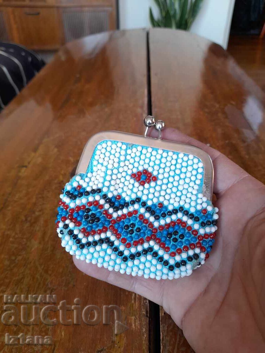 Auction  Old beaded purse