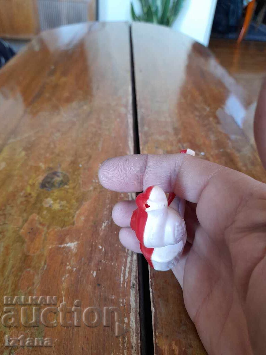 Auction An old children's whistle Auction An old children's whistle