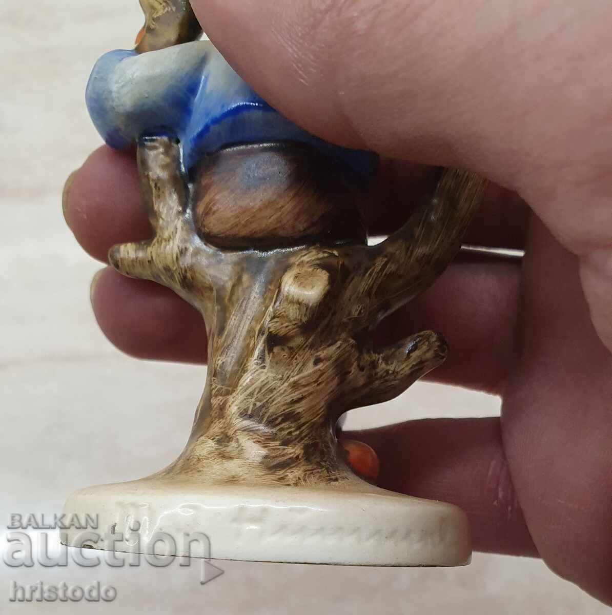 Porcelain figure "Hummel" - 6