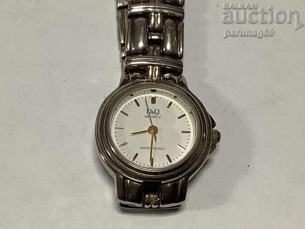 Q&Q ladies watch with price 10.00 BGN | € 5.11 Q&Q ladies watch with price 10.00 BGN | € 5.11