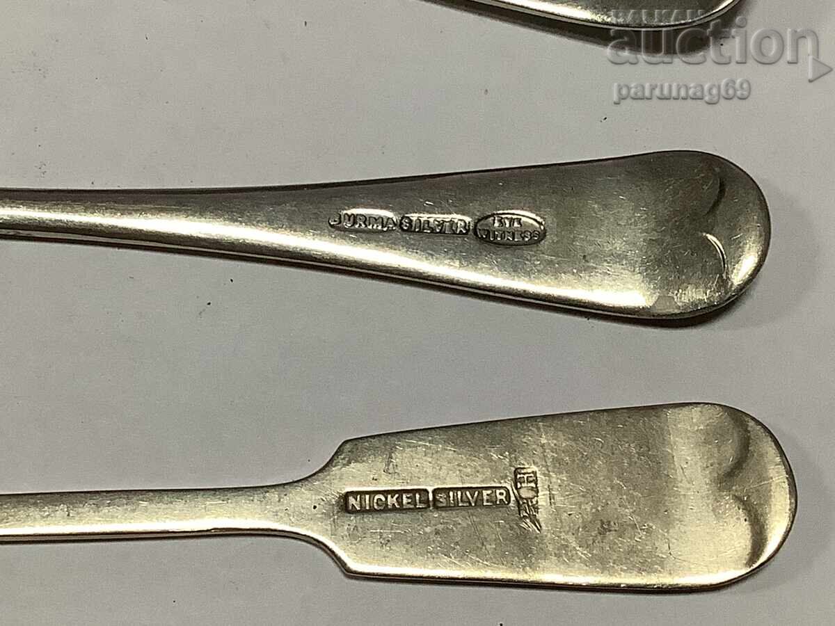 Auction LOT OF SPOONS - OLD Lot of 4 pieces Auction LOT OF SPOONS - OLD Lot of 4 pieces