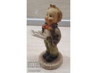 Figurină din porțelan „Hummel”