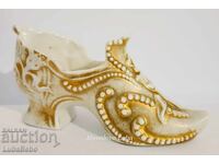 Bohemian women's porcelain shoe with a naturalistic shape