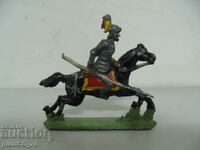 #*6420 figurină mică din metal veche