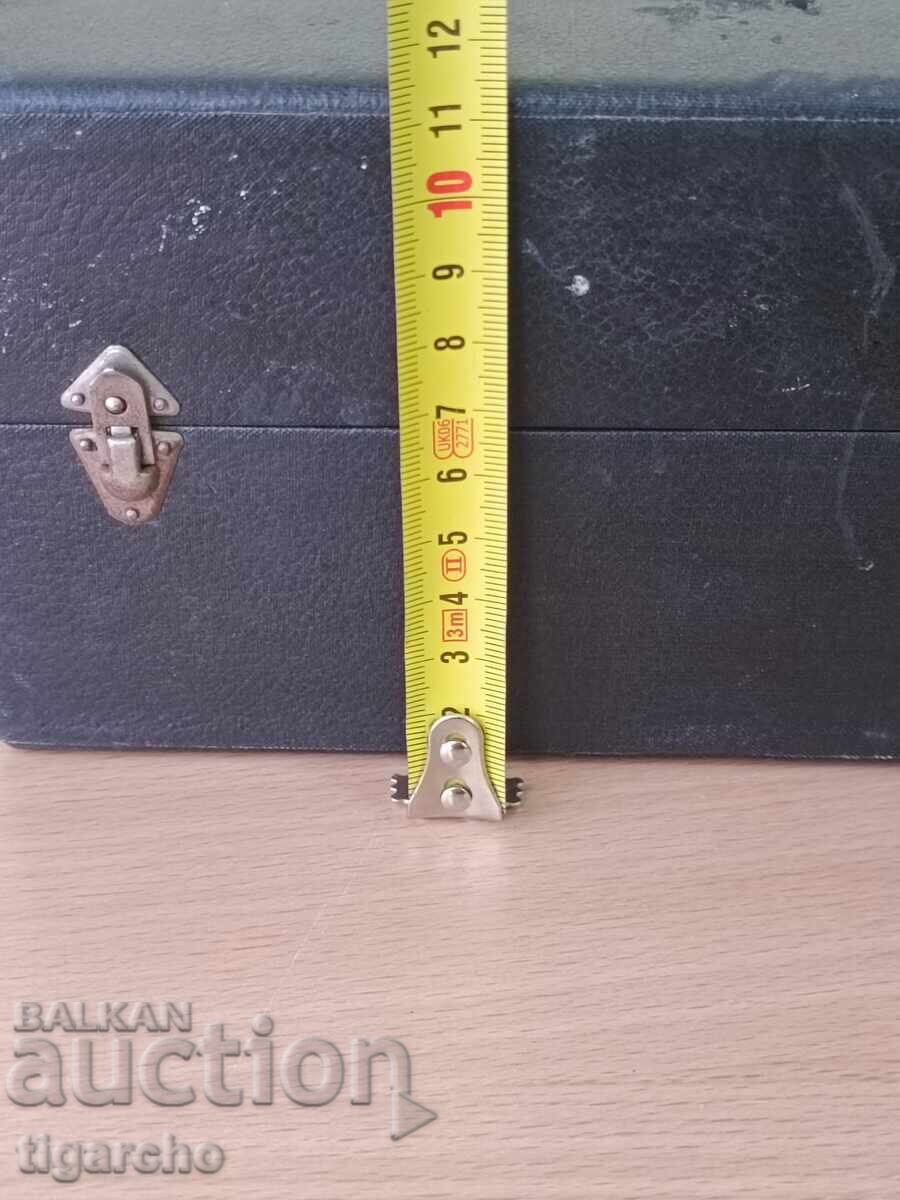 Cutia de instrumente a ceasornicarului - 5 Cutia de instrumente a ceasornicarului - 5