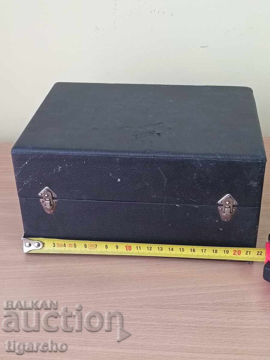 Cutia de instrumente a ceasornicarului - 6 Cutia de instrumente a ceasornicarului - 6