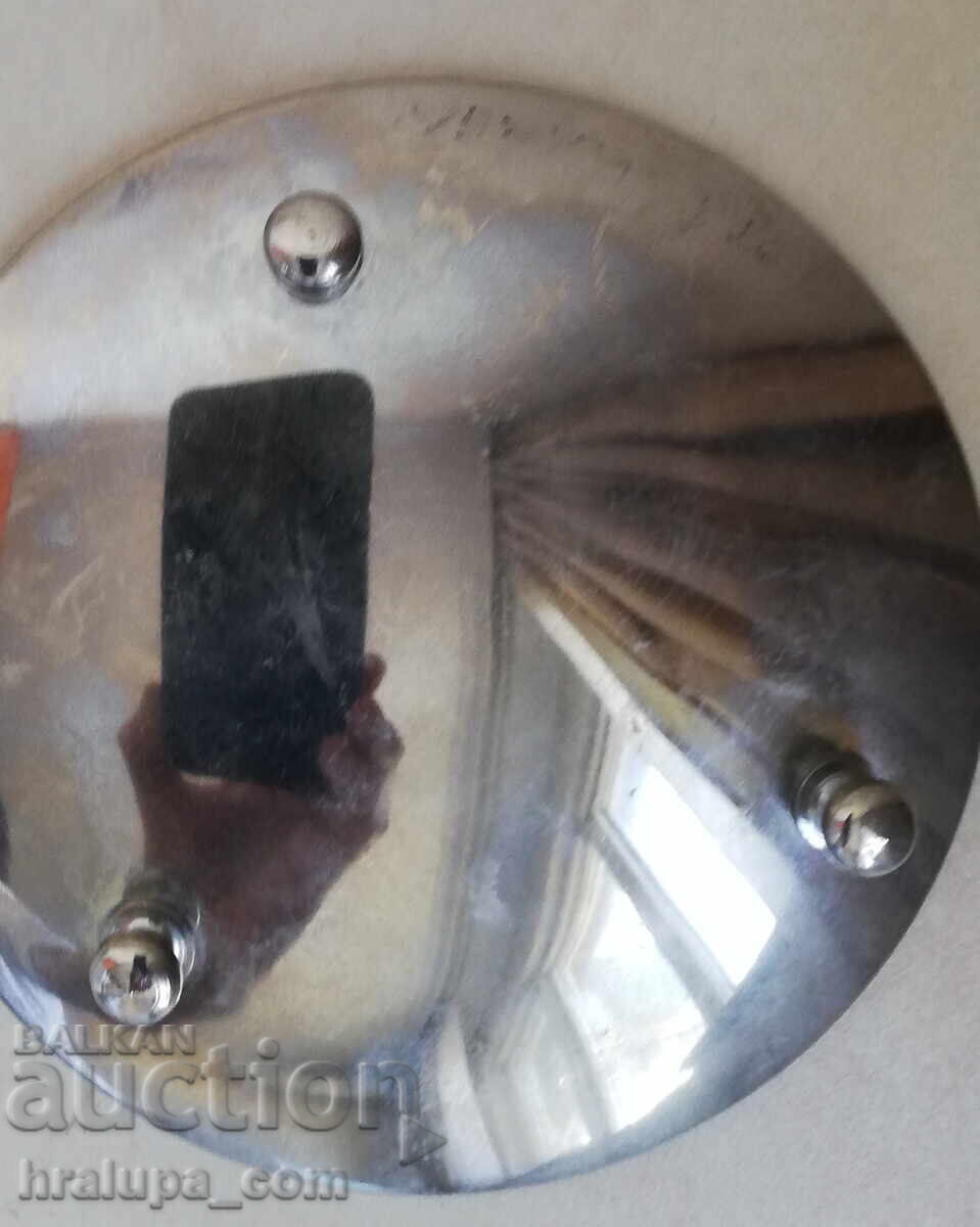 Auction Decorative plate Don Quixote and Sancho Panza metal gilding Auction Decorative plate Don Quixote and Sancho Panza metal gilding