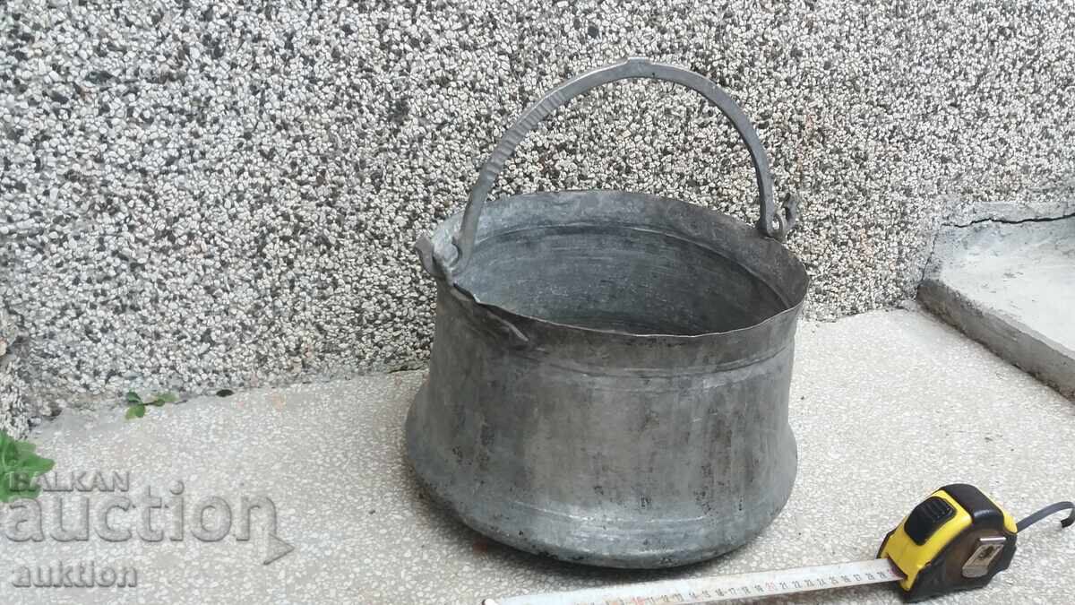 Delivery of EXCELLENT FORGED RENAISSANCE COPPER, BOILER, KALAIDISAN BOILER Delivery of EXCELLENT FORGED RENAISSANCE COPPER, BOILER, KALAIDISAN BOILER