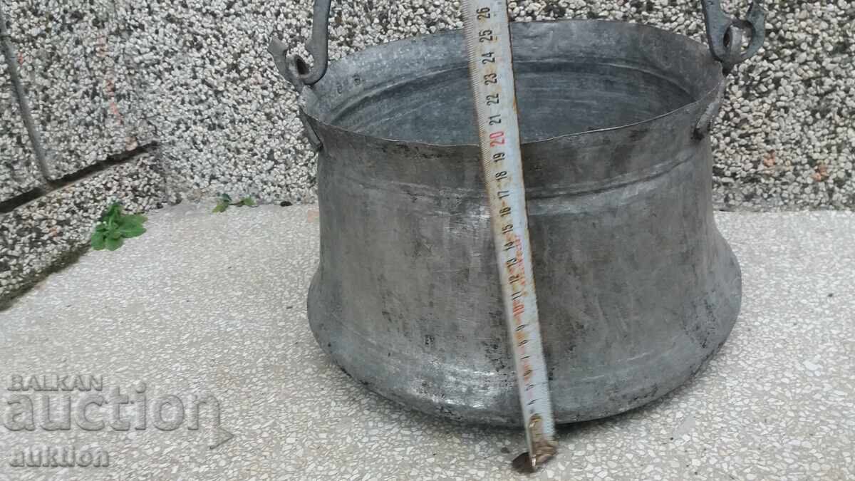 EXCELLENT FORGED RENAISSANCE COPPER, BOILER, KALAIDISAN BOILER - 6 EXCELLENT FORGED RENAISSANCE COPPER, BOILER, KALAIDISAN BOILER - 6