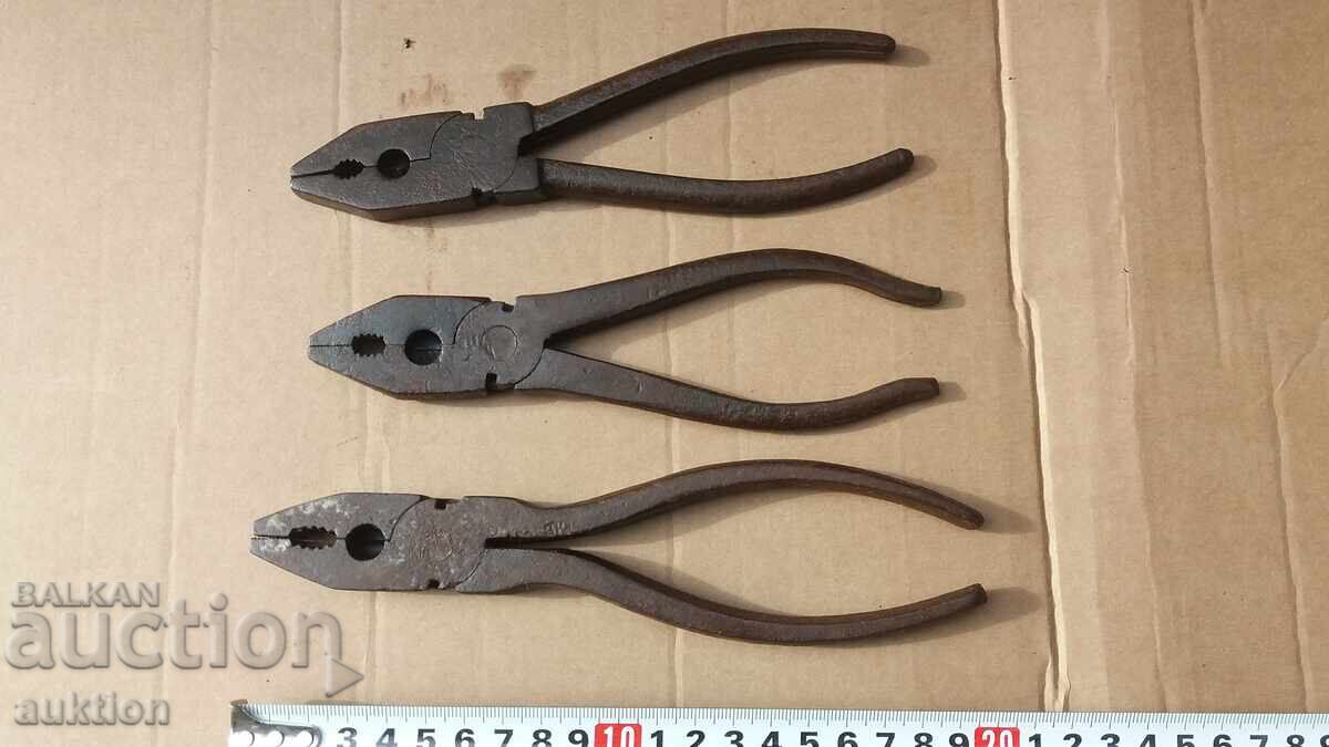 SOC. MASSIVE PLIERS - 3 PCS with price 5.49 BGN | € 2.81