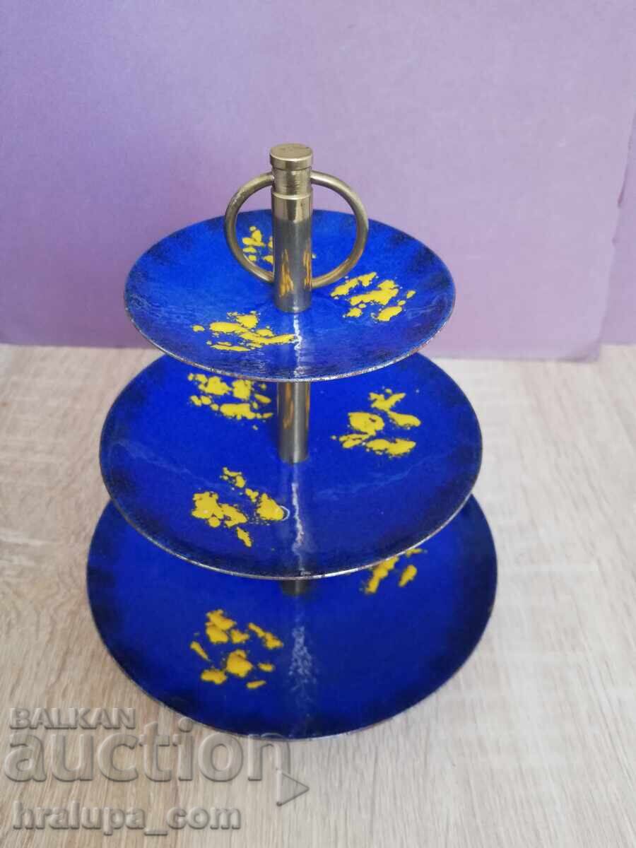 Metal tray on three levels with embossed decoration