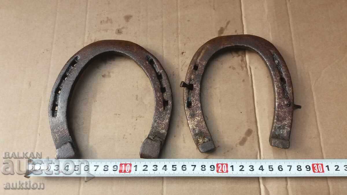 LOT OF 2 FORGED HORSESHOES with price 2.99 BGN | € 1.53 LOT OF 2 FORGED HORSESHOES with price 2.99 BGN | € 1.53