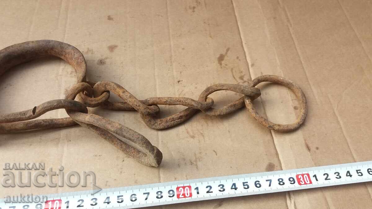 Delivery of FORGED RENAISSANCE CHAINS, CHAINS, SHACKONS, HANDCUFFS