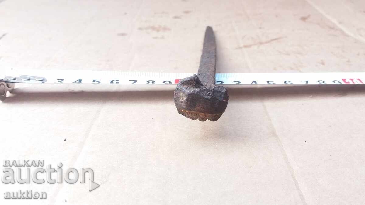 FORGED RENAISSANCE SOLID NAIL - 5 FORGED RENAISSANCE SOLID NAIL - 5