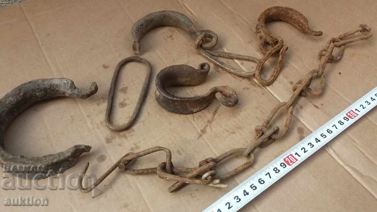 Delivery of LOT OF PARTS FORGED SHACKS, HANDcuffs, SHACKLES Delivery of LOT OF PARTS FORGED SHACKS, HANDcuffs, SHACKLES