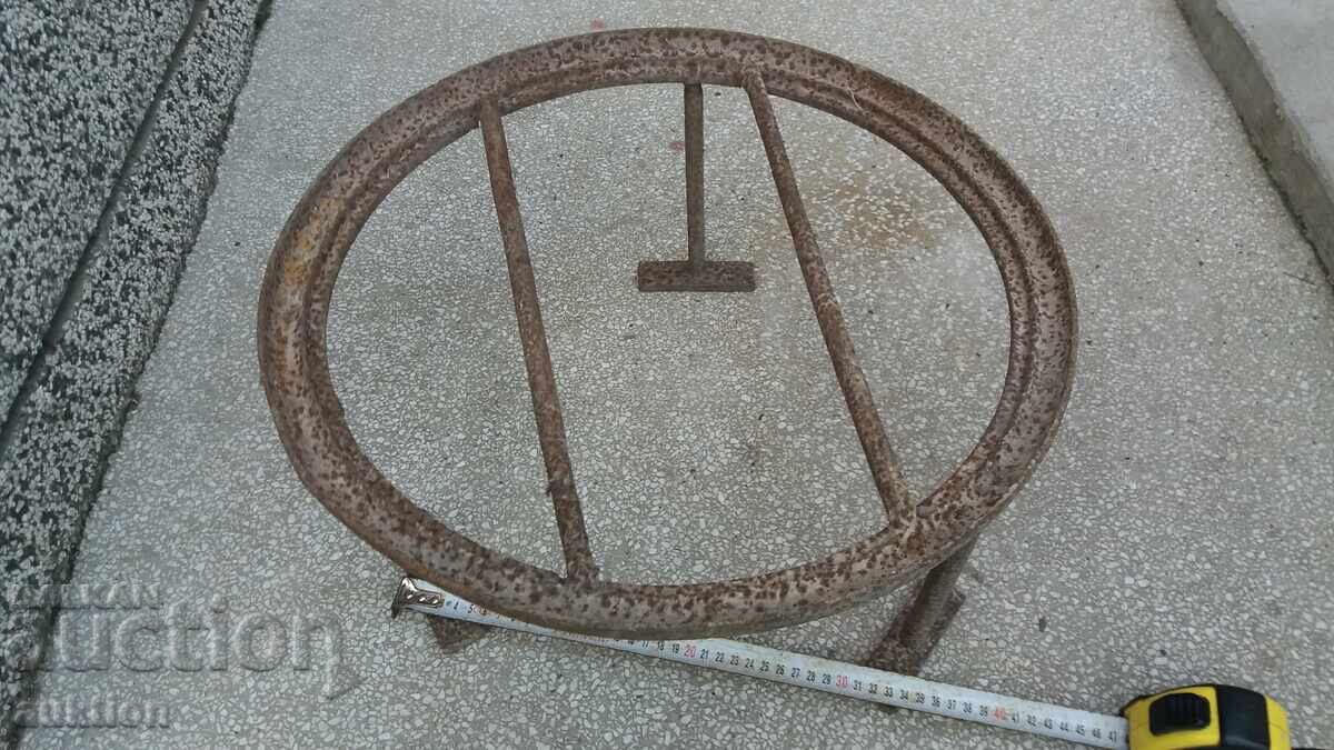 OLD MASSIVE PIROSTIA with price 22.99 BGN | € 11.75 OLD MASSIVE PIROSTIA with price 22.99 BGN | € 11.75