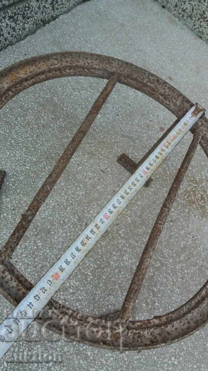 OLD MASSIVE PIROSTIA - 6 OLD MASSIVE PIROSTIA - 6