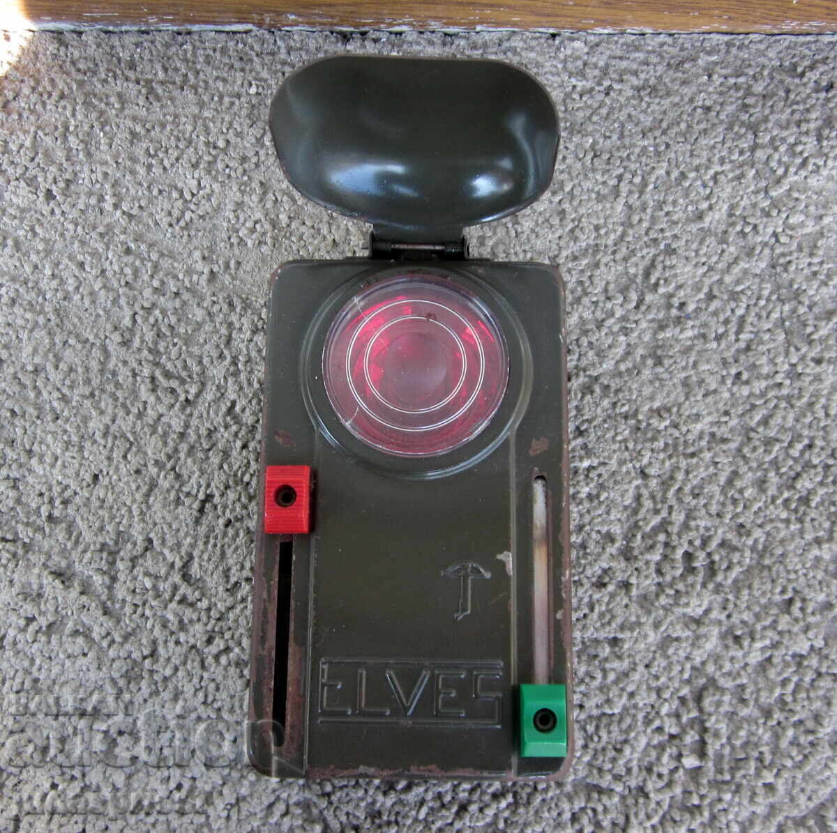 Δημοπρασία Ελβετικός στρατιωτικός φακός Ελβετικός στρατιωτικός φακός ELVES Δημοπρασία Ελβετικός στρατιωτικός φακός Ελβετικός στρατιωτικός φακός ELVES