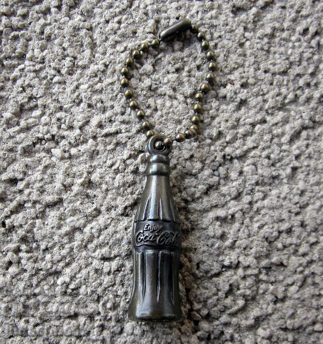 Auction old keychain coca cola bottle coca cola from soca Auction old keychain coca cola bottle coca cola from soca