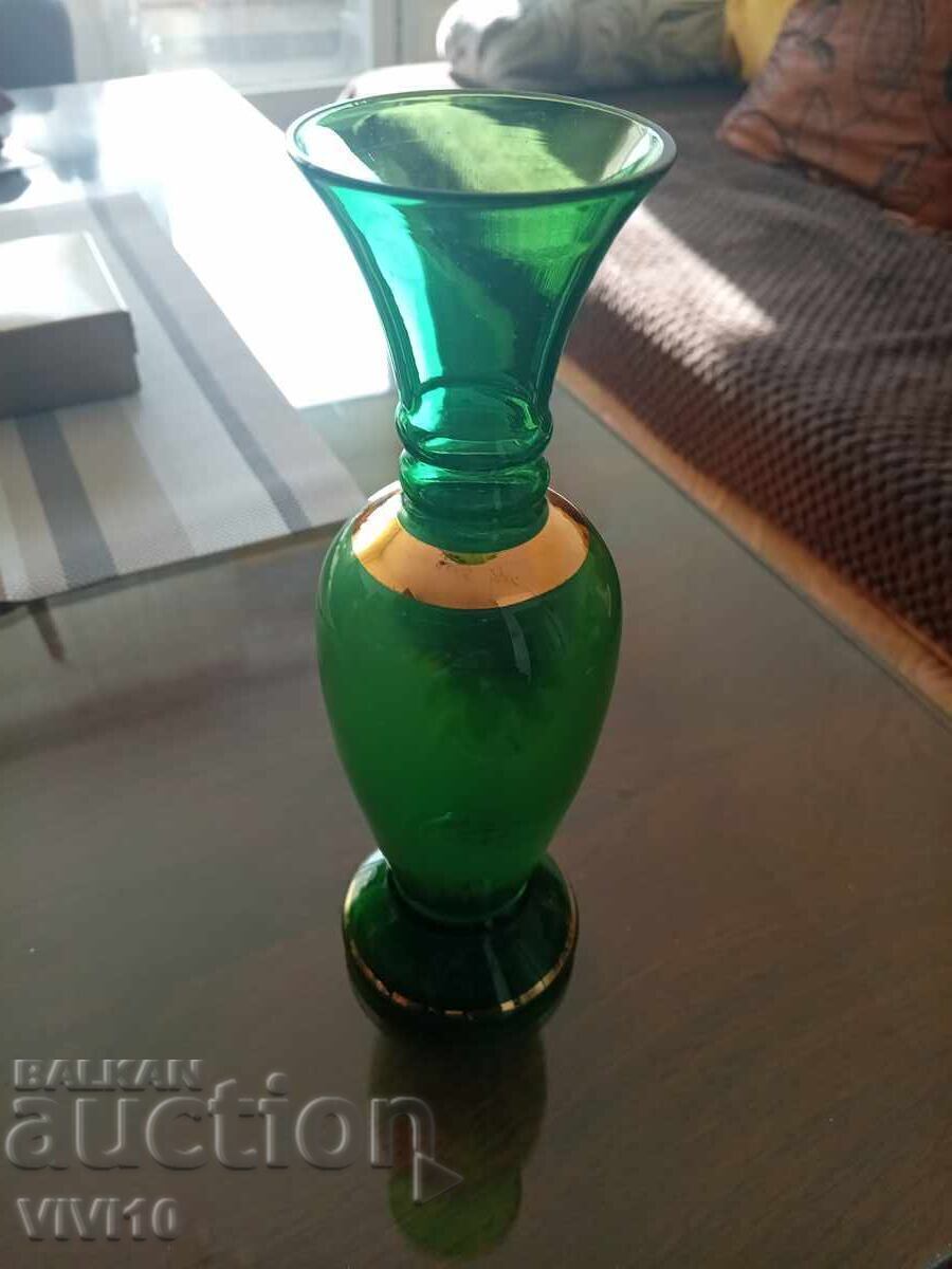 Разкошна ваза Бохемия ,Позлата, емаил с цена 50.00 лв. | € 25.56 Разкошна ваза Бохемия ,Позлата, емаил с цена 50.00 лв. | € 25.56