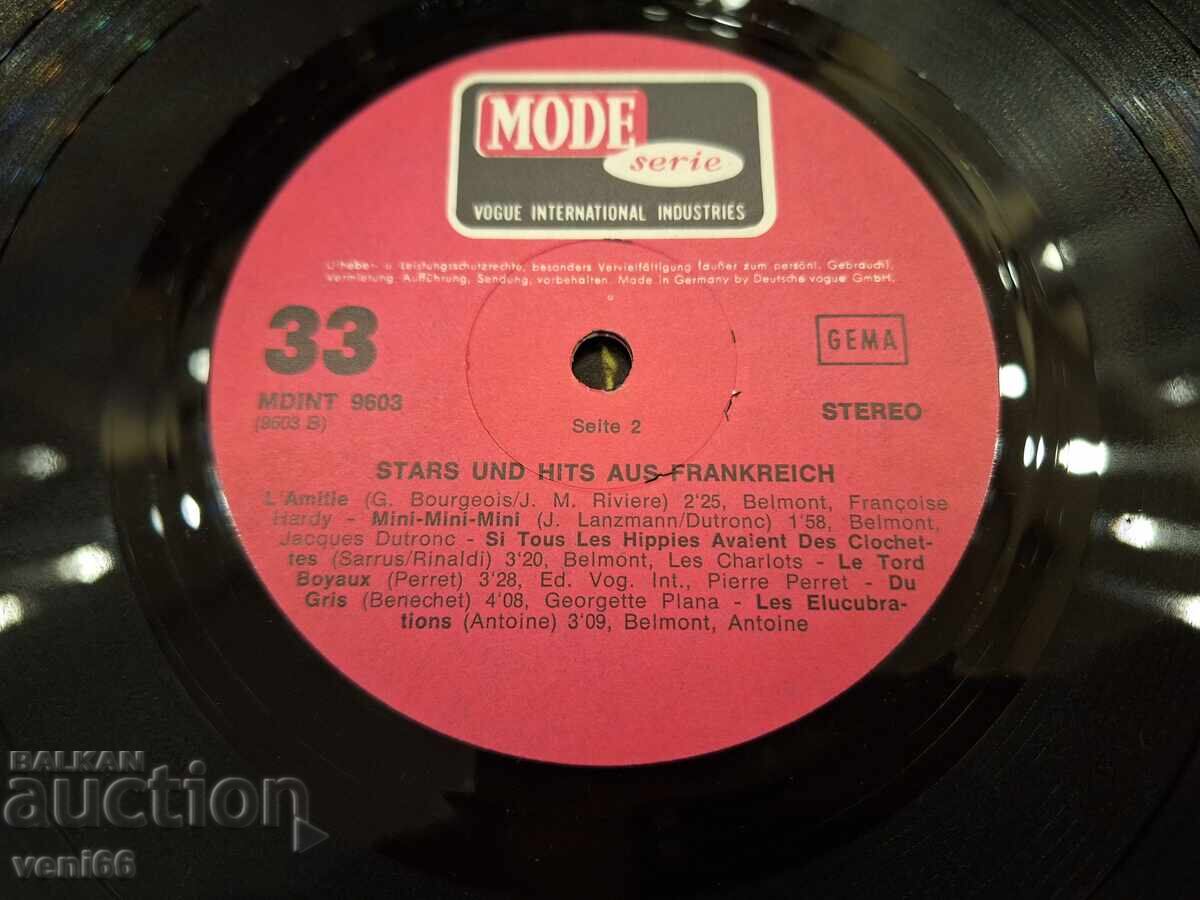 Auction Gramophone record Stars under hits from France Auction Gramophone record Stars under hits from France
