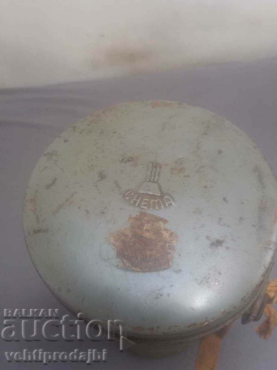 Old royal gas mask HEMA with price 89.99 BGN | € 46.01 Old royal gas mask HEMA with price 89.99 BGN | € 46.01