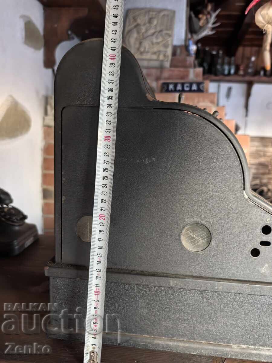 Доставка на Старинен касов апарат Доставка на Старинен касов апарат